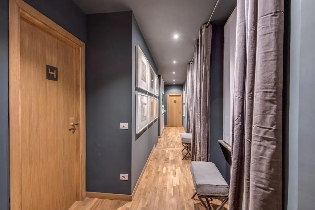Zero6 Guest House