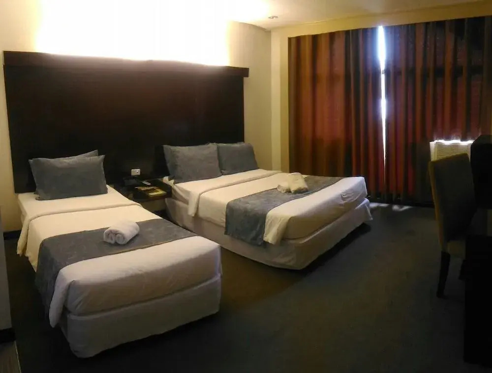White Knight Hotel Cebu