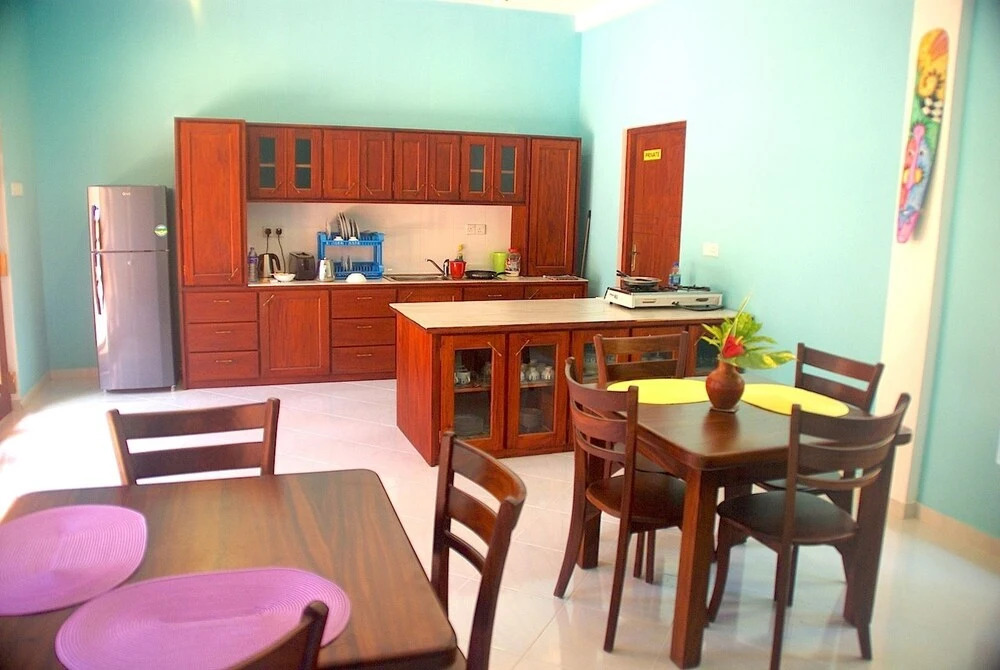 King Coconut Lodge