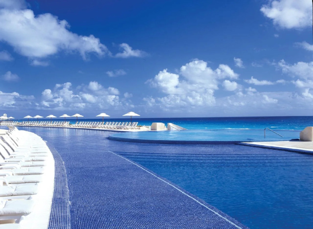 Live Aqua Cancun