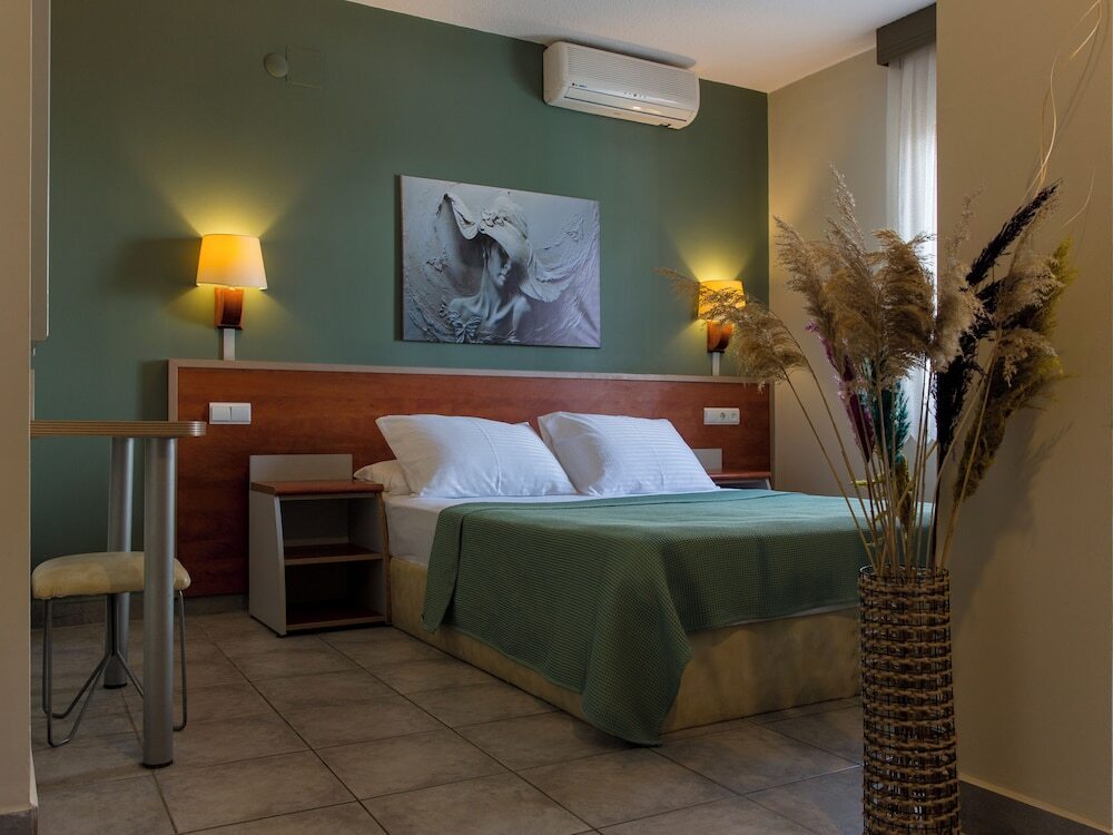 Green Mar Hotel