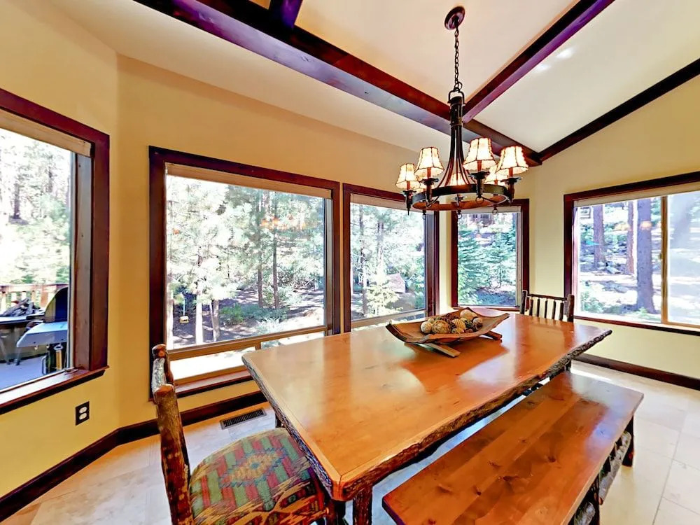 1857 High Meadow Trl Home 4 Bedrooms 2.5 Bathrooms Home