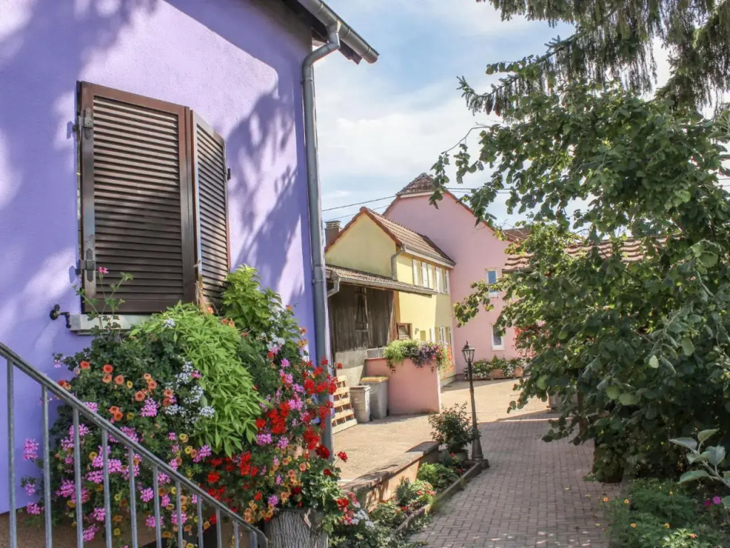 Apartment Résidence jaune et rose-4 by Interhome