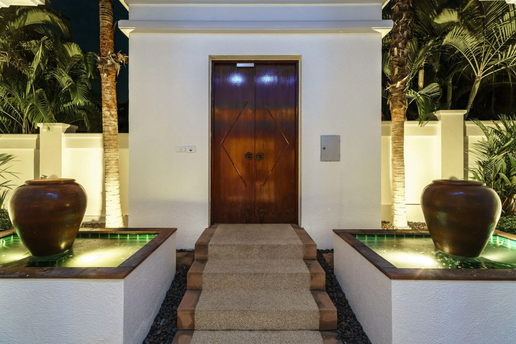 Pool Villa Pattaya H52