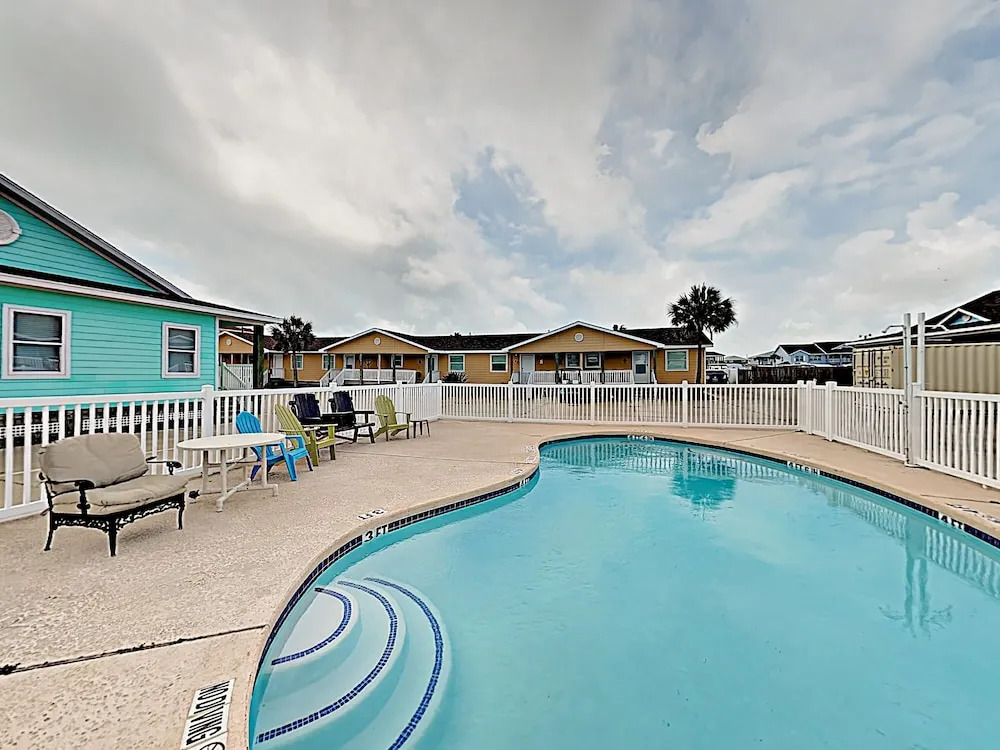 1726 Port Aransas - 3 Br Condo
