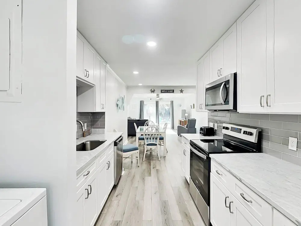 Island House 117