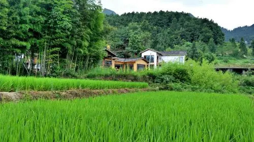 Shuimu Xiaoxiang Holiday Guesthouse