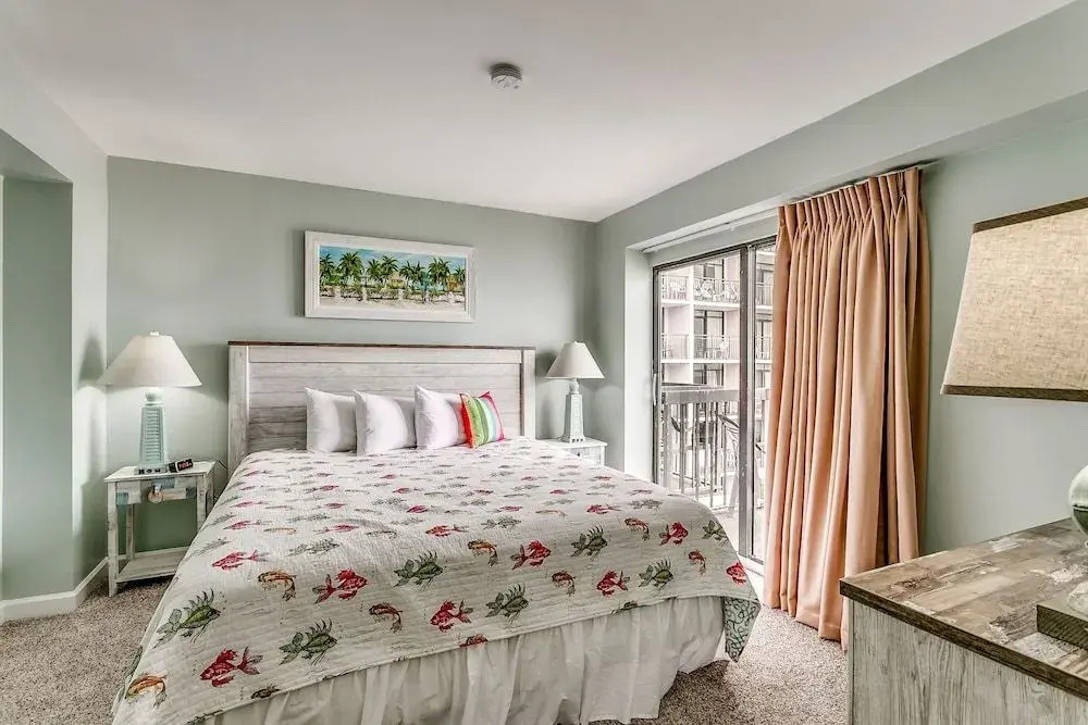 Savoy Penthouse 603