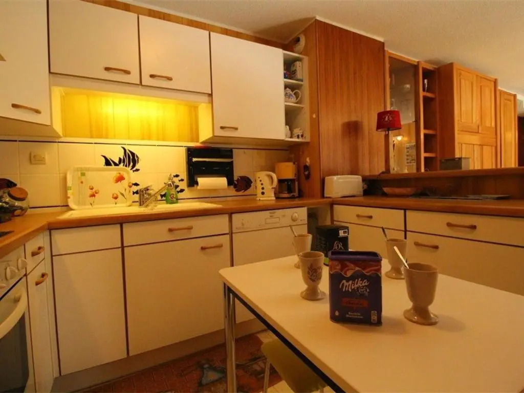 Appartement Bagnères-de-Luchon, 3 pièces, 7 personnes - FR-1-313-171