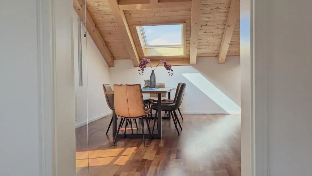 Edle Penthouse Wohnung - 3 SZ, 2 Balkone, Tiefgarage und ganz viel Platz
