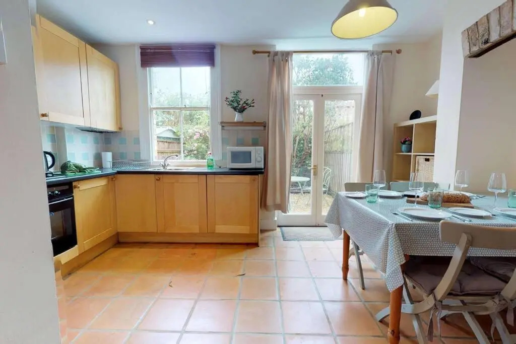 Abbey Road Central Oxford Home