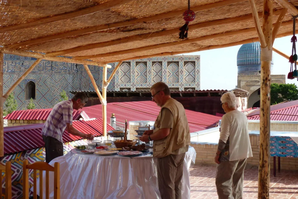 Bibikhanum Hotel