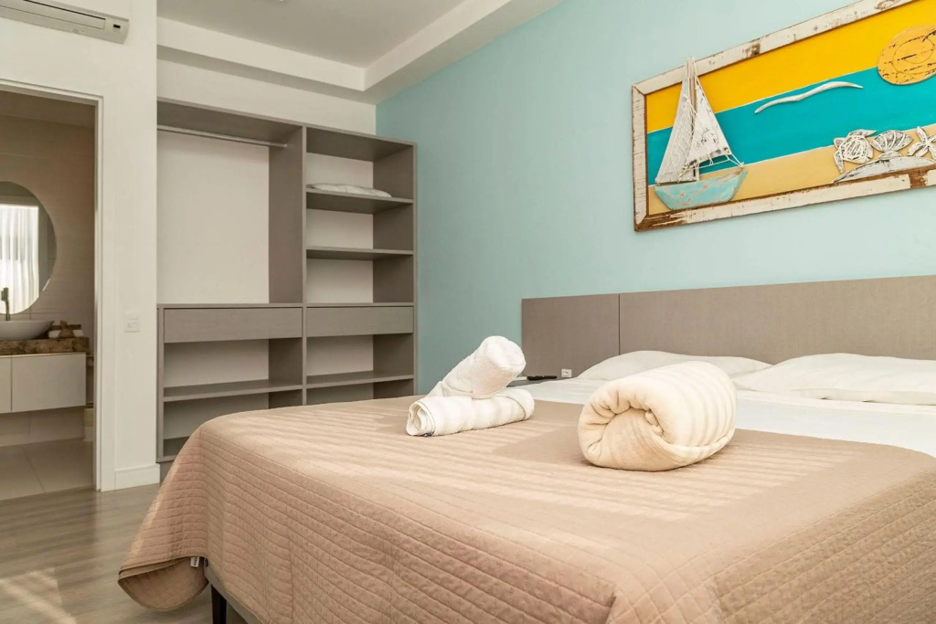 Punta Blu 102-7 - Condomínio Luxuoso com vista para o mar - Piscina- Quadra poliesportiva