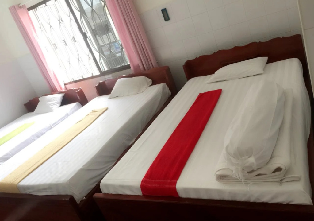 Chhaya Hotel