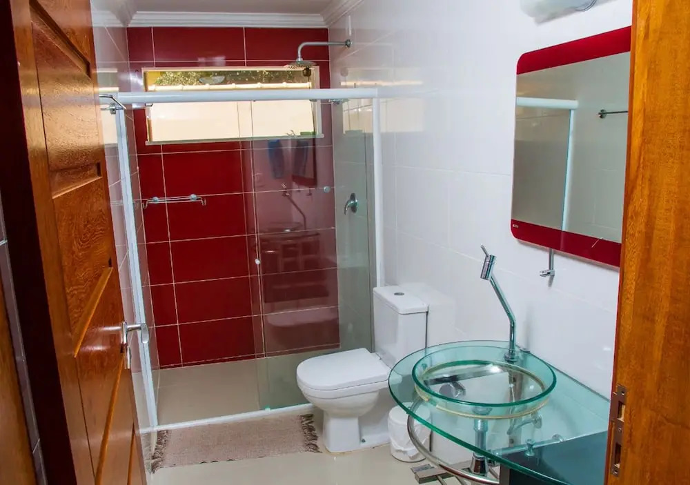 Casa na Praia de Mundaí com 4 quartos, piscina e área gourmet