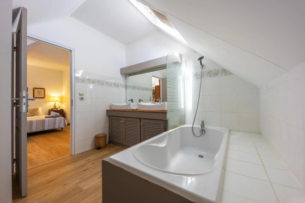 Rooftop - magnifique appartement au cœur de l Hermitage-Les-Bains