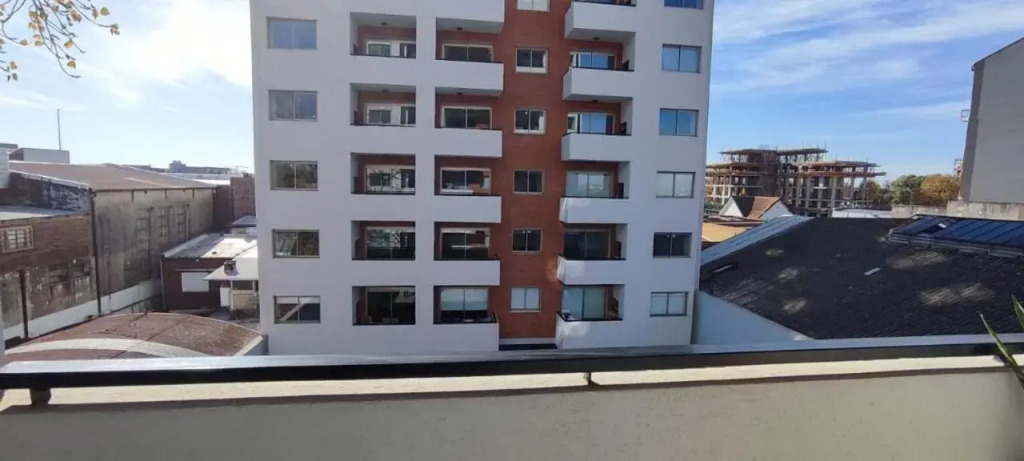 Departamento céntrico en Tigre II