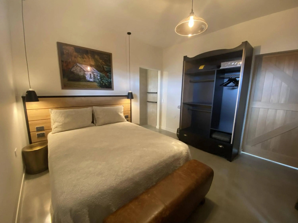 Black Stilt Retreat, STUNNING luxury property
