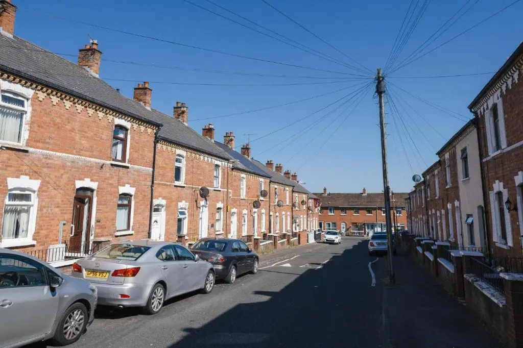 Super Modern 2BD City Center Apartment Belfast