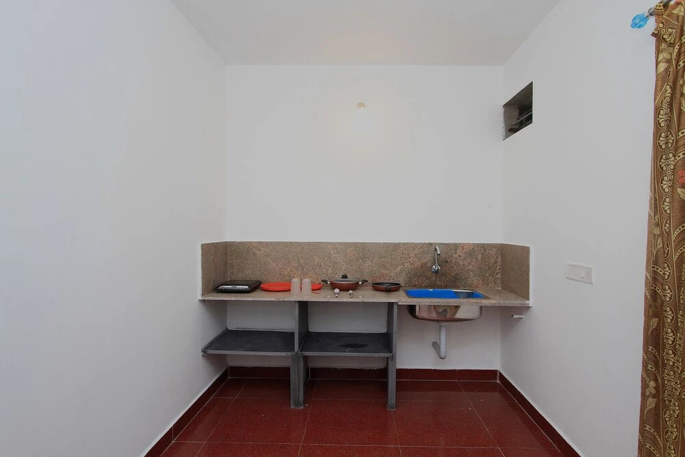 OYO 17318 Home Classic Stay Near Auroville