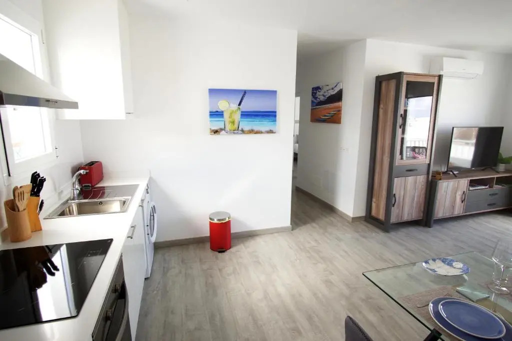 Apartment Cucharas Beach - Piscina - Beach 2 min. - AC - Wifi