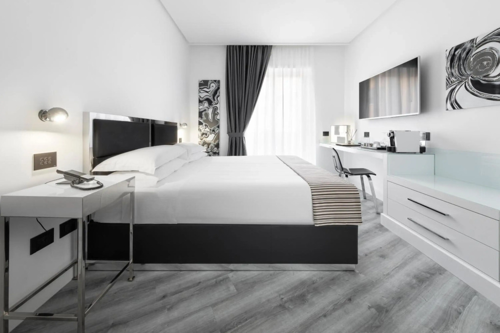LHP Napoli Palace & SPA