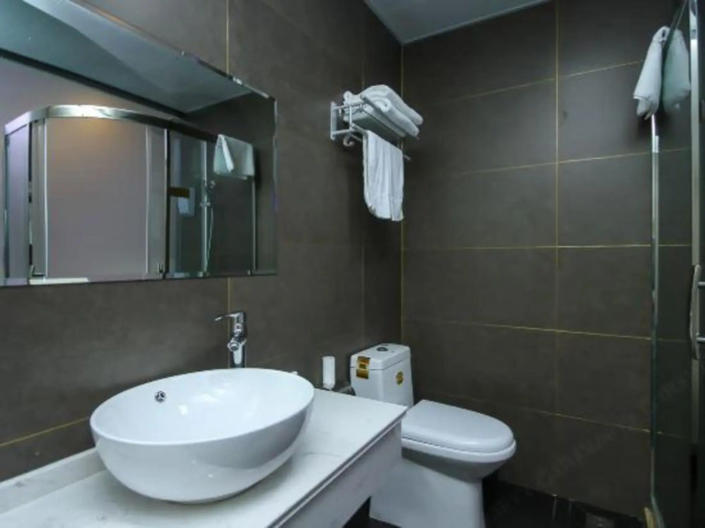 Super 8 Hotel (Lianyungang East Jiefang Road Wanda Branch)
