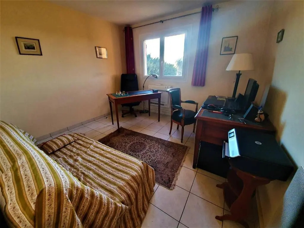 Villa climatisée Roquebrune 5 pièces, 8 couchages, piscine privée, proche plage - FR-1-226-429