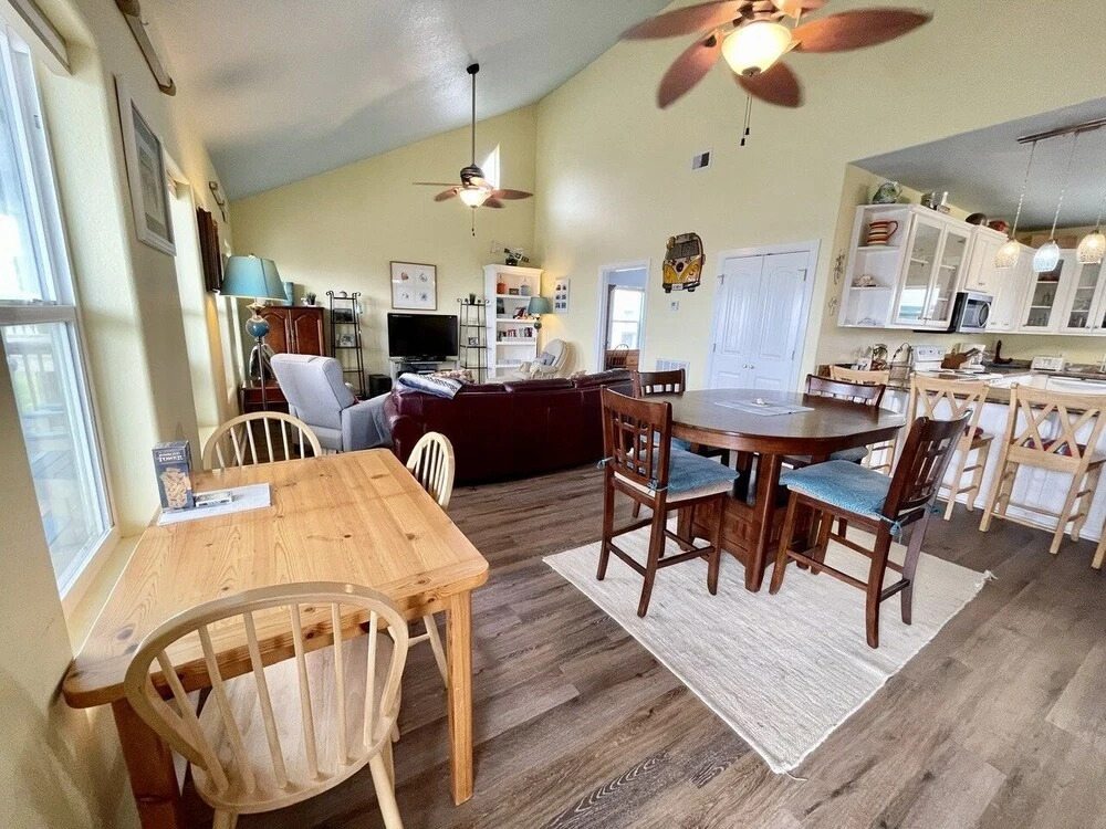 Hooked On A Feeling 3 Bedroom Home by RedAwning