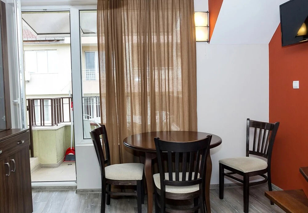 FM Deluxe 1-BDR Maisonette with Terrace