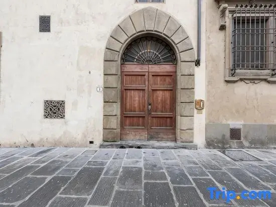 Le Grazie Luxury Apartment by Mmega