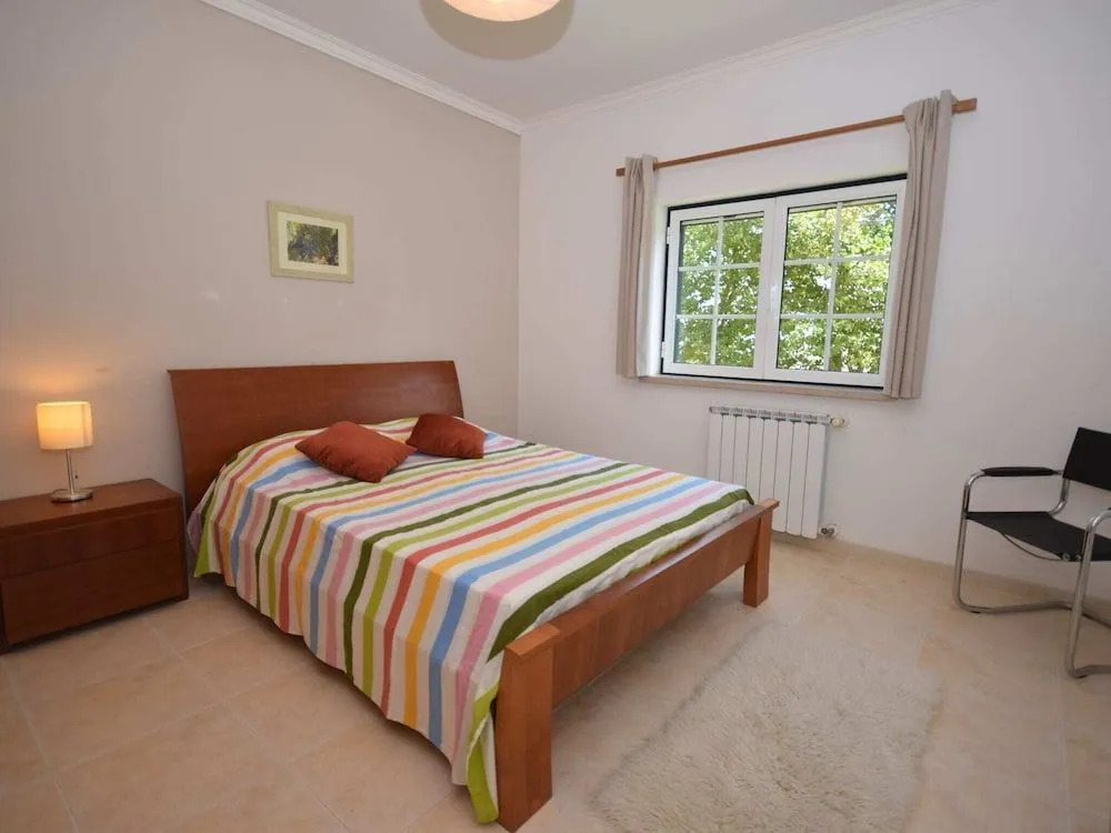 Cozy Villa near Óbidos with Private Swimming Pool