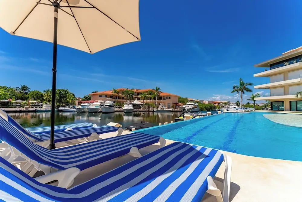 Ground Floor Marina View Infinity Pool Private Terrace Puerto Aventuras