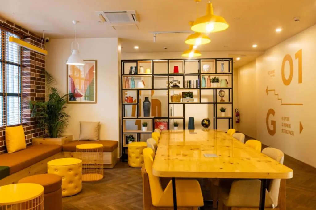 Bloom Hub WEH Andheri