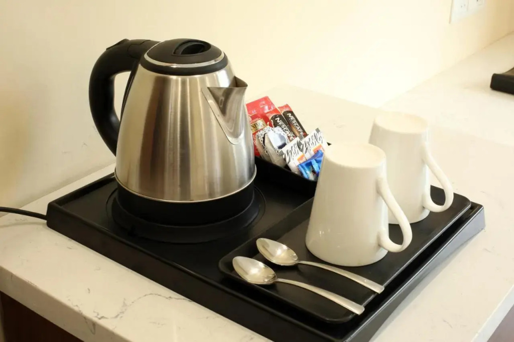 Hotel Luxe Opera NH8 - 7km from IGI Airport Delhi