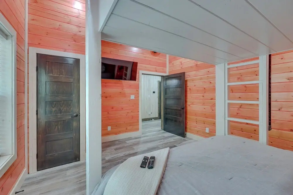 Family-friendly Broken Bow Home w/ Deck & Grill!