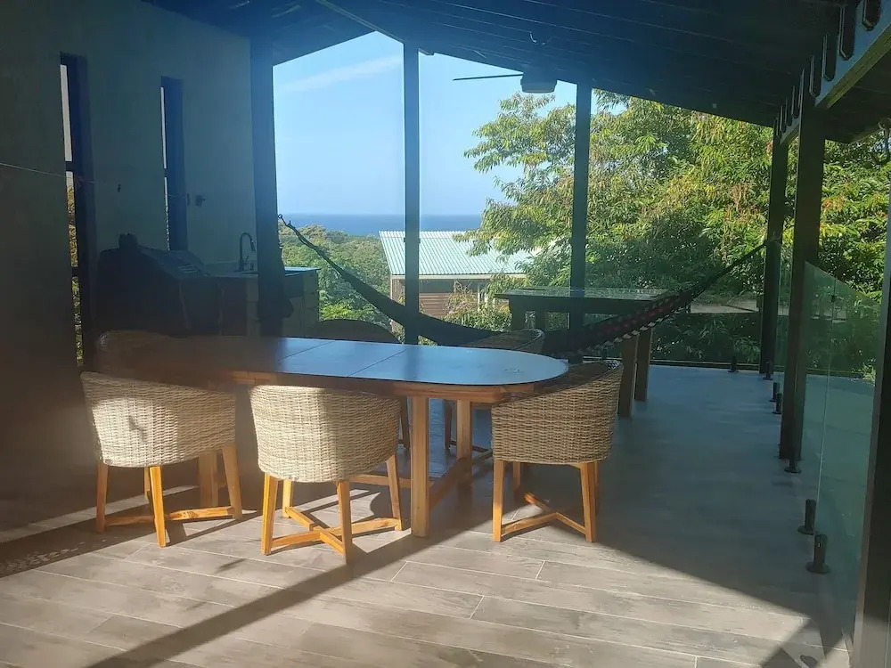 Brisa De Verano 2 Bedroom Home by RedAwning