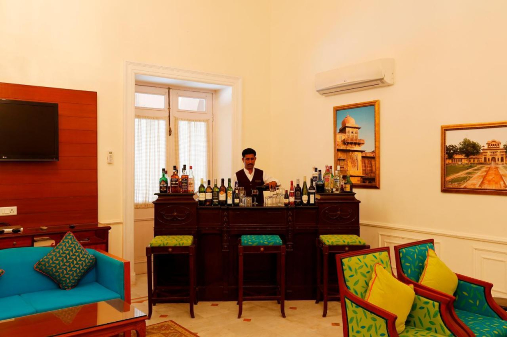 1 BR Boutique stay in Lallgarh Palace Complex, Bikaner (CEC7), by GuestHouser