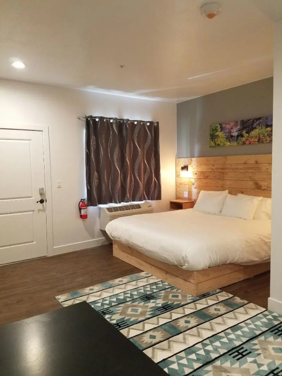 Kanab Suites