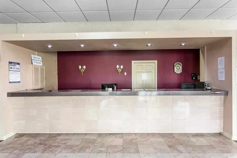 OYO Hotel Sweetwater TN West