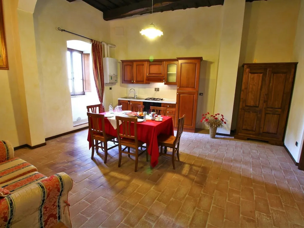 Farmhouse in Pupaggi With Pool, Terrace, Garden, Bicycles