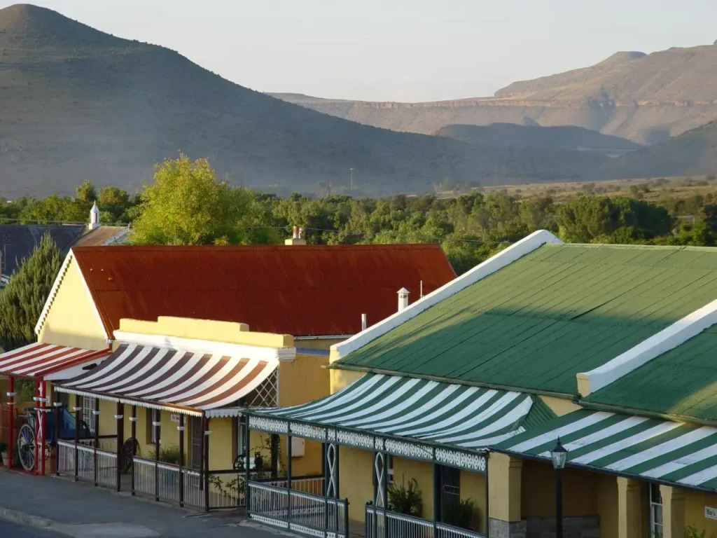 Die Tuishuise & Victoria Manor