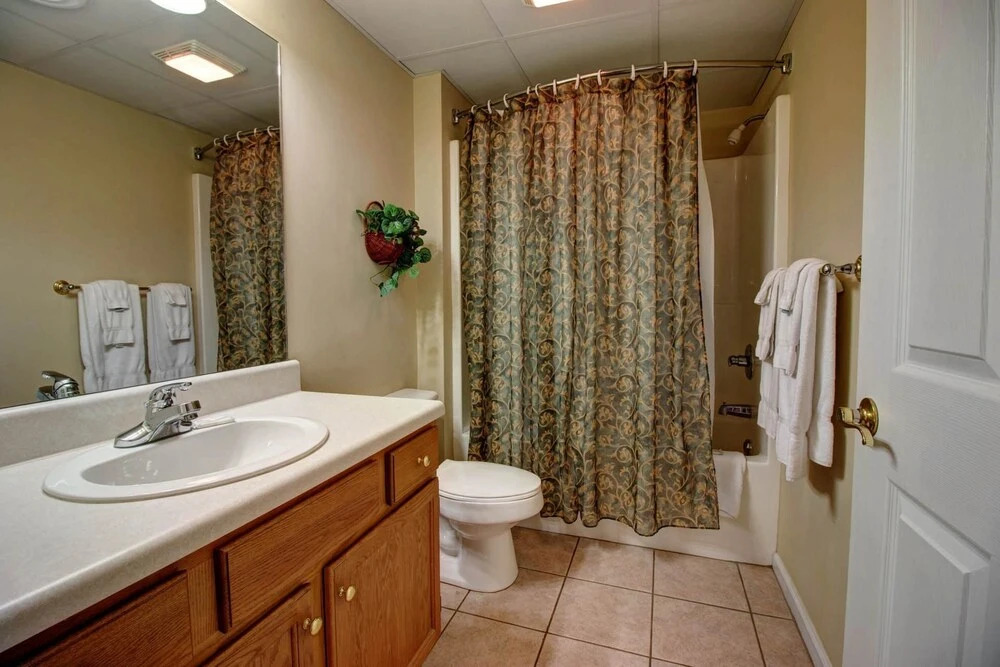 Whispering Pines 423