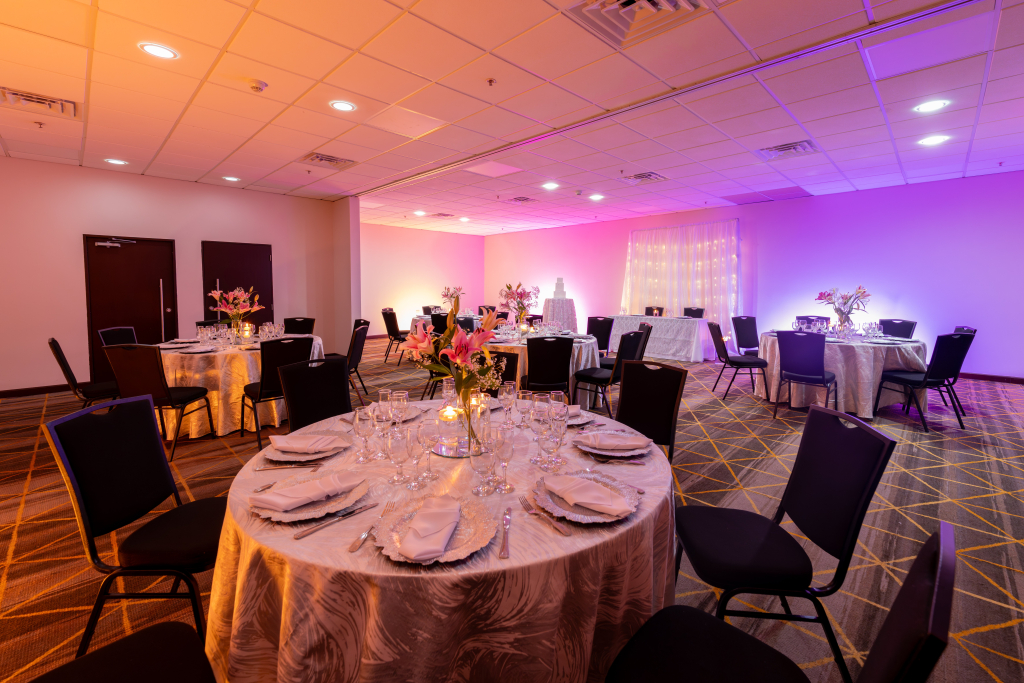 Holiday Inn Ponce & El Tropical Casino by IHG