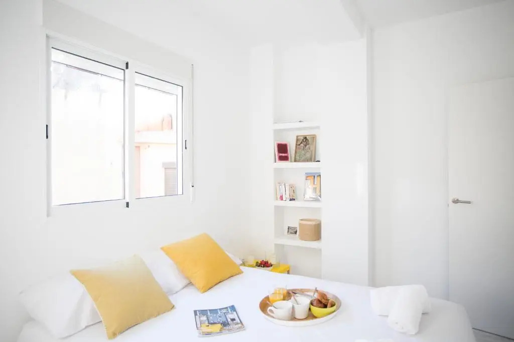 Singularstays Roger De Flor