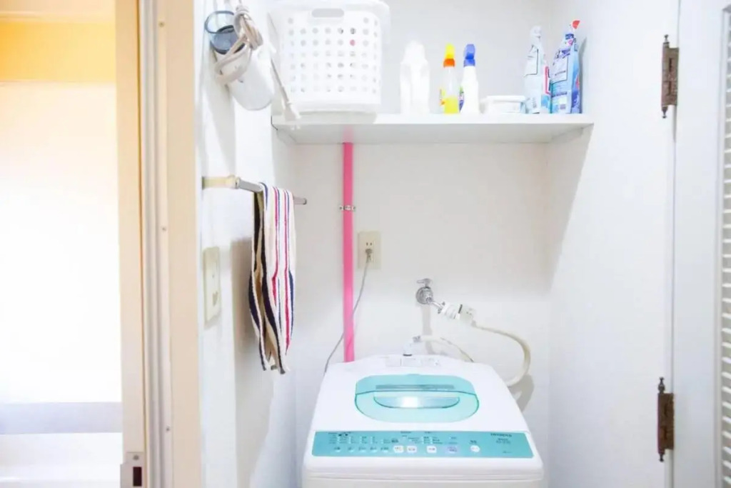 Modern Apartment near Hiroshima Station for 5 ppl