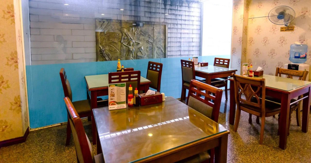 A25 Hotel - 14 Lương Hữu Khánh