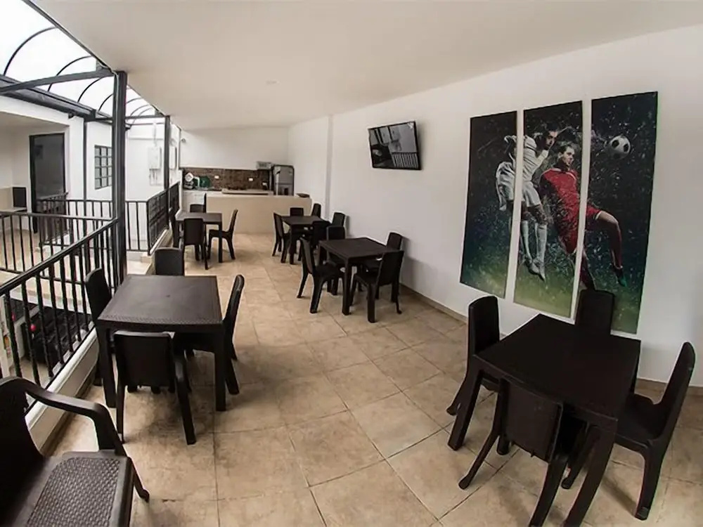 Hotel Estadio 63