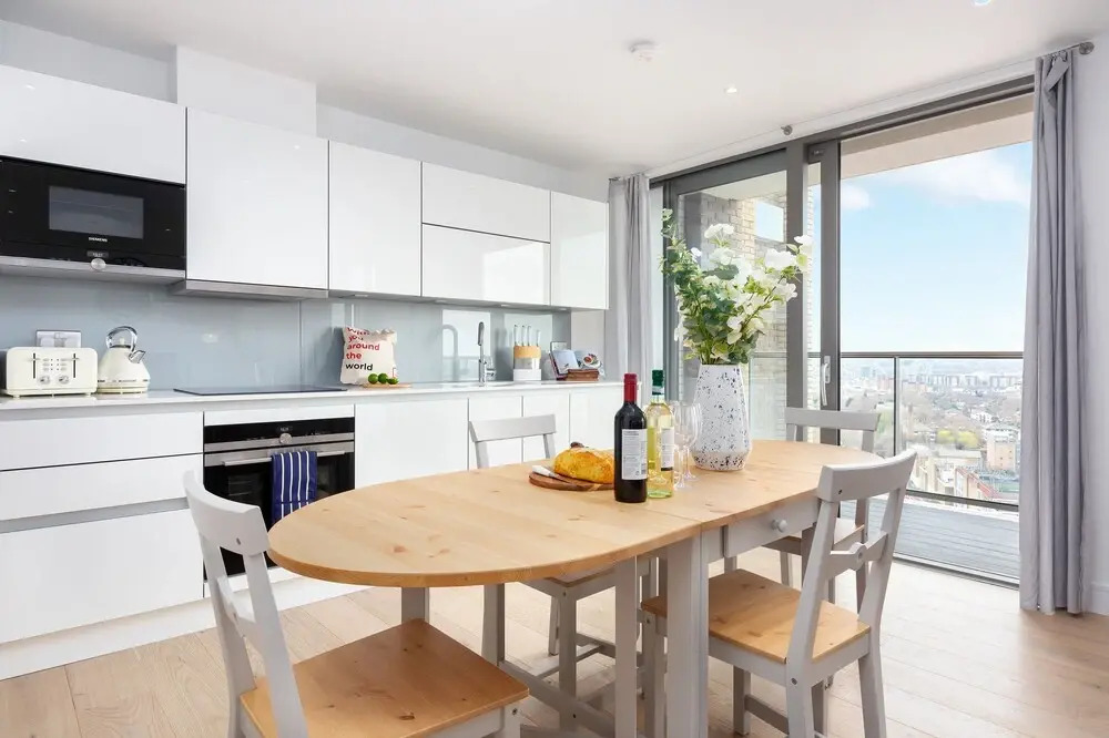 Luxurious Liberty Serviced Apartment
