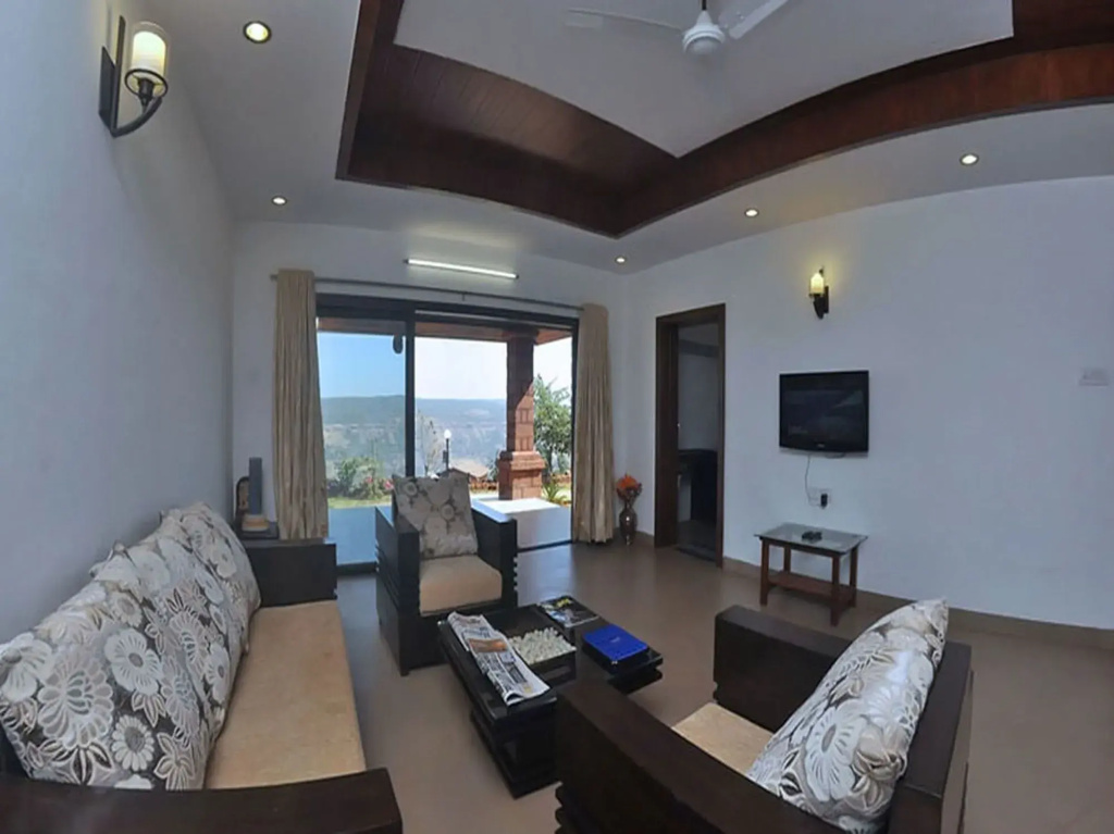 OYO 10626 Hotel Shantikunj Villa
